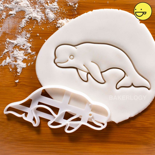 Beluga Whale cookie cutter | Bakerlogy biscuit cutters fondant clay conservation Arctic animal sea canary melonhead white whale cetaceans