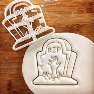 Foremka do ciastek RIP Tombstone: Upiorny wzór nagrobka do pieczenia ciast na imprezę halloweenową