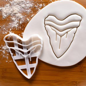 Megalodon Tooth cookie cutter | Shark Attack biscuit realistic design cookies extinct predator surfing cutters craft ooak | Bakerlogy