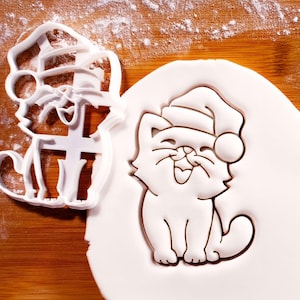 Santa Cat Cookie Cutter (Full-Body): Festive Christmas Kitty Baking