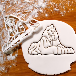 Great Sphinx of Giza cookie cutter | Egyptian Monolith Statue Symbol biscuit cutters | Ancient Egypt lion human head Pharaoh Khafre pyramid
