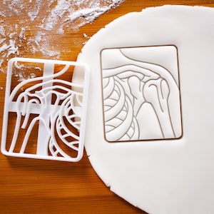 Shoulder X-Ray Cookie Cutter – Human Anatomy Shape for Medical Student & Science Baking