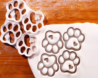 Paw Print Cookie Cutter: 4-in-1 Embossed Dog Paw Stamp