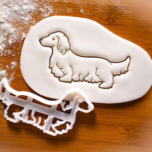 Long Haired Dachshund Cookie Cutter (Full-Body): Dog Treat Baking Mold