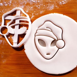 Santa Alien Cookie Cutter: Christmas Holiday Sci-Fi Baking Mold, Extraterrestrial Theme