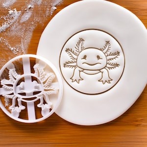 Axolotl Cookie Cutter (Realistic Design): Mexican Walking Fish, Pet & Aquarium Baking