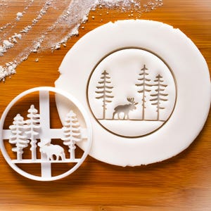 Tagliabiscotti a forma di alce della foresta: dolcetto rustico per le feste di Natale