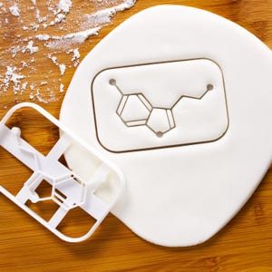 Serotonin Molecule Cookie Cutter – Chemistry Graduation Gift