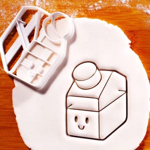 DMEM Medium Cookie Cutter – Fun Laboratory Theme for Scientists, Biomedical Events & Science Lovers