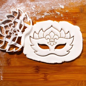 Mardi Gras Mask Cookie Cutter - Create Festive Carnival Cookies