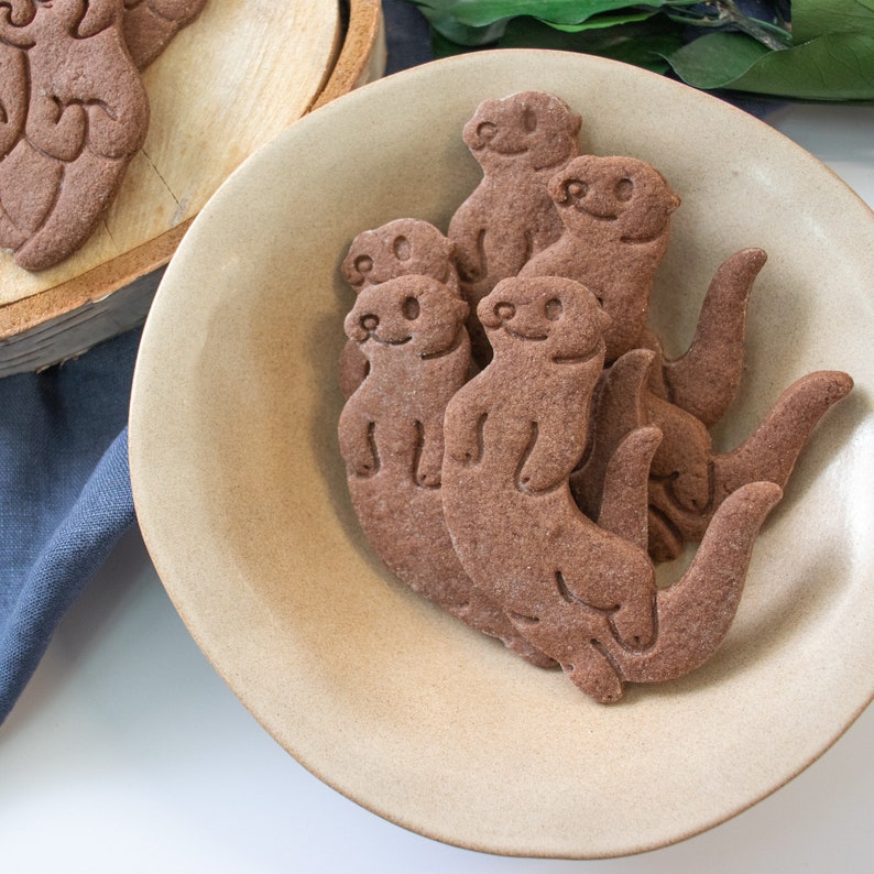 Sea Otter cookie cutter Otterly Cute happy otters theme river biscuit cutters kids party ideas kawauso marine mammals animals Bakerlogy image 3