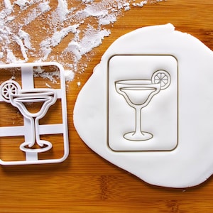 Margarita cookie cutter - Bake cocktail drinks biscuit treats for summer party
