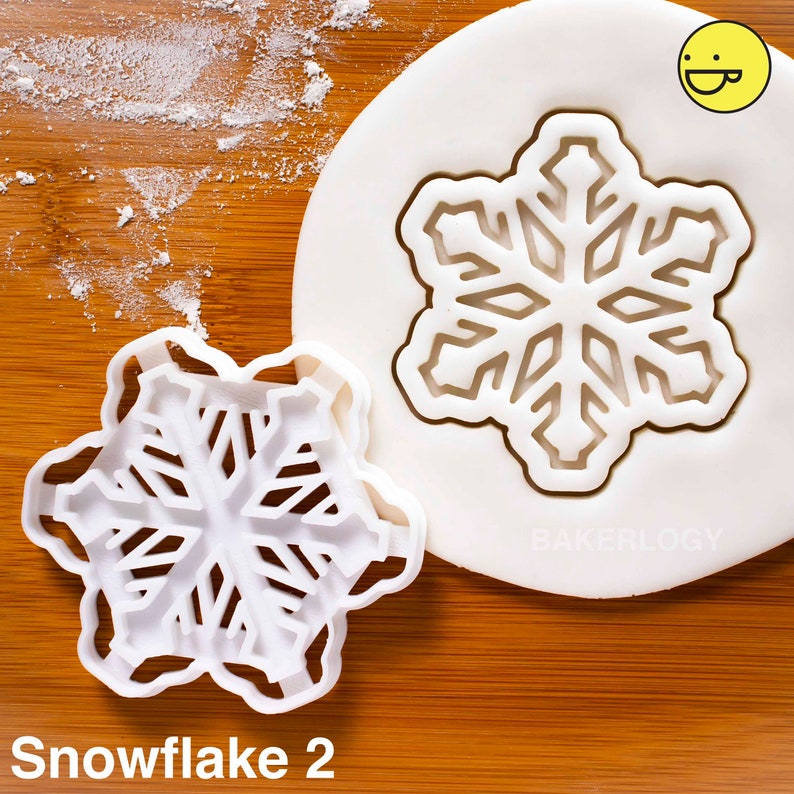 Snowflake cookie cutter ice crystal biscuit cutters neige 下雪 강설 Schnee frozen snow flake facets fractal art flakes one of a kind ooak Snowflake 2