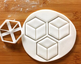 Hexagon Cuboid Cookie Cutter – Geometric Shape for Math, STEM & Modern Baking