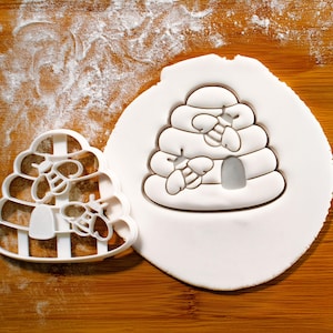 Bee Hive Cookie Cutter: Honeycomb & Honeybee Design
