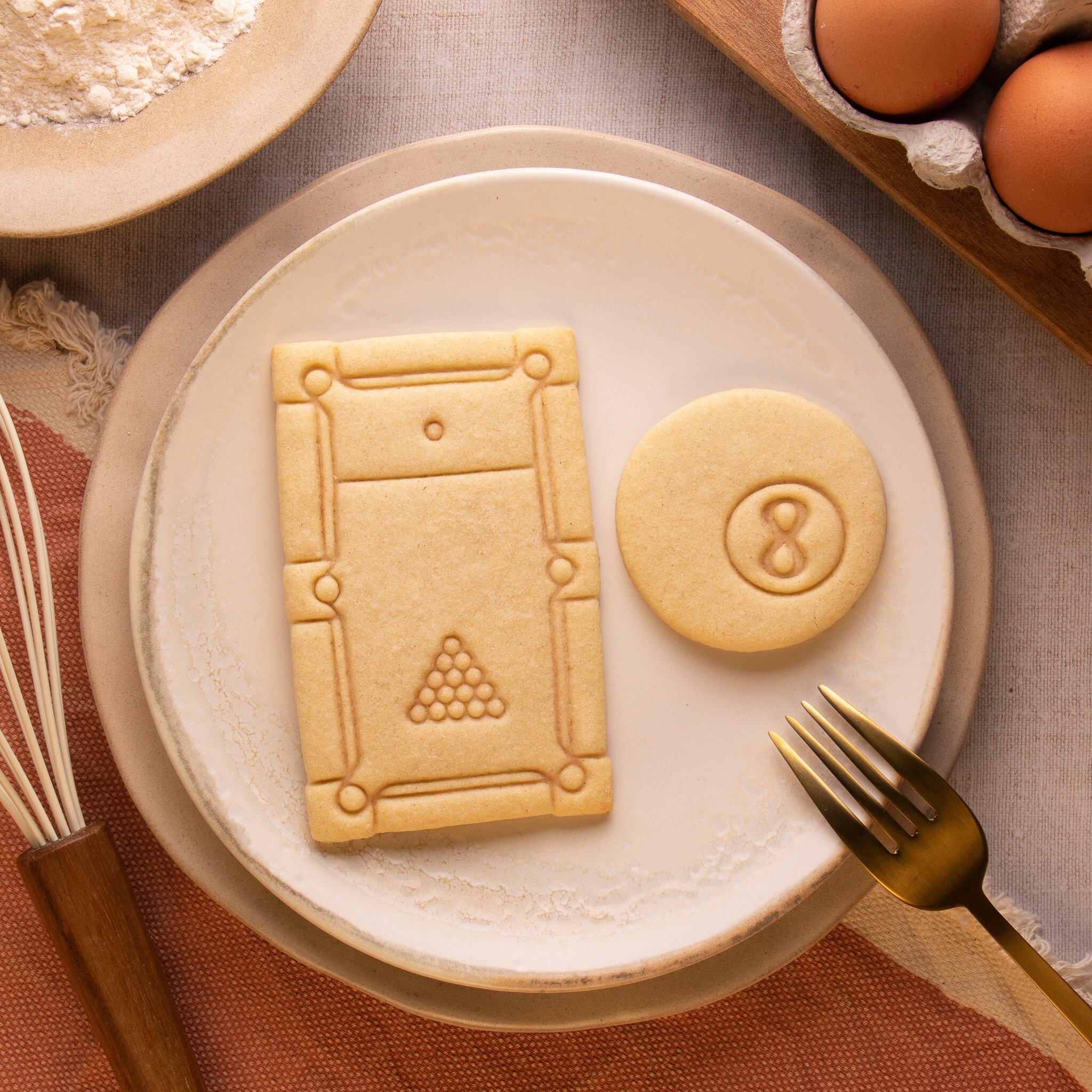 BAKERLOGY Table Tennis Racket Cookie Cutter – 7.1x12 Cm Biscuit Cutter For Fondant, Dough, Clay