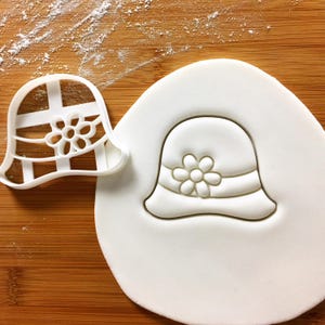 Cloche Hat Cookie Cutter: 1920s Flapper Style