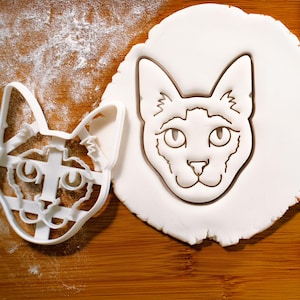 Siamese koekjesvorm: Cat Face Kitty Treat Mold