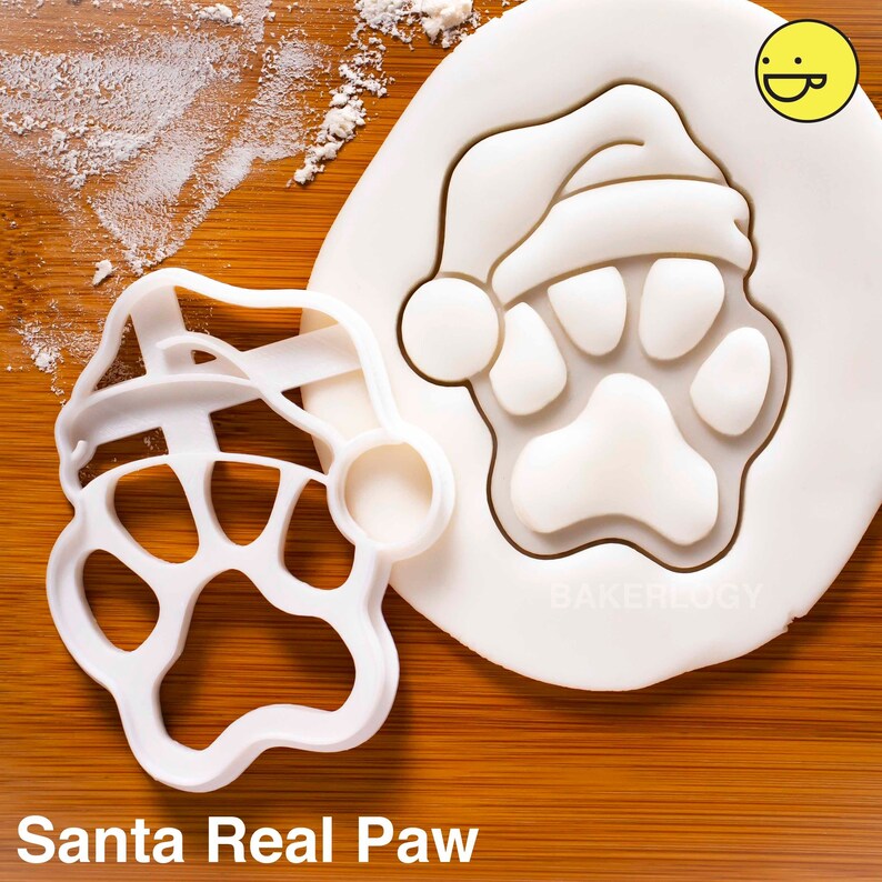 Realistic Santa Paw 