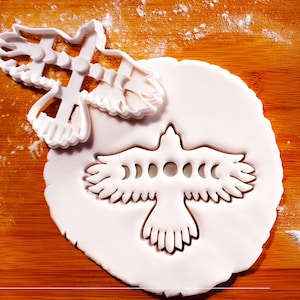 Raven Moon Phases Cookie Cutter: Witchcraft Pagan, Norse mythology