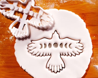 Raven Moon Phases Cookie Cutter: Witchcraft Pagan, Norse mythology