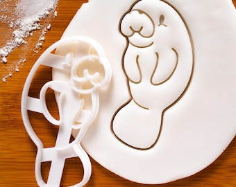 Cute Manatee cookie cutter | Bakerlogy biscuit cutters sea cows river animal sea birthday party zoo baby shower Trichechus Wildlife マナティー