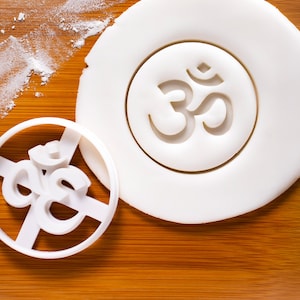 Om Symbol Cookie Cutter: Yoga, Meditation & Spiritual Baking