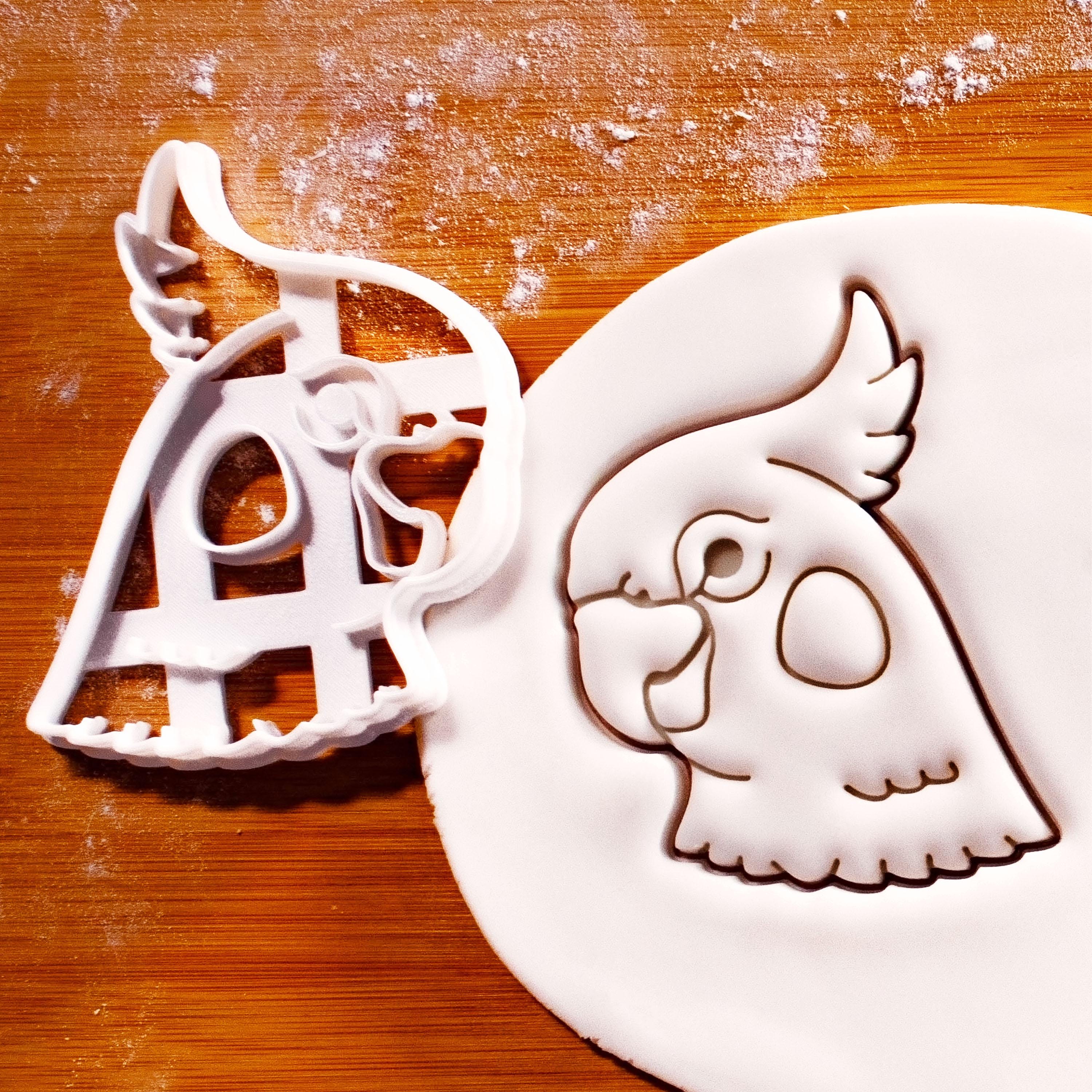 Cockatiel Head Cookie Cutter - Cockatiel Avian Biscuit Cutters for Bird Lovers, Wildlife Conservation Events, and Garden Party Treats