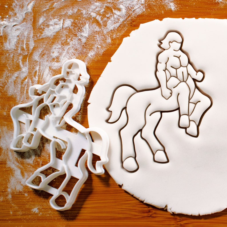 Cortador de galletas Centauro / cortadores de galletas de la mitología del caballo humano hipocentauro criatura Centauromaquia romana centauros griegos Centauro medieval imagen 1