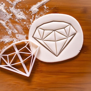 Diamond Cookie Cutter – Gemstone Baking Shape for Wedding, Engagement & Party Cookies