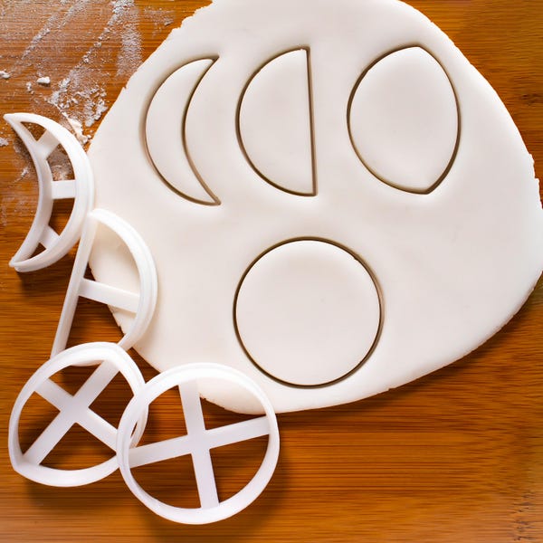 Mondphase Ausstechförmchen: Mondzyklus Set von 4, Celestial & Witchy Baking