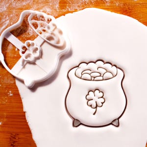 Pot of Gold Cookie Cutter: Lucky Clover Details, St. Patrick's Day Baking