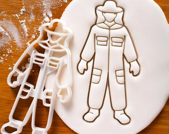 Cortador de galletas con forma de traje de apicultor: temática de colmena, regalo de repostería para apicultores.