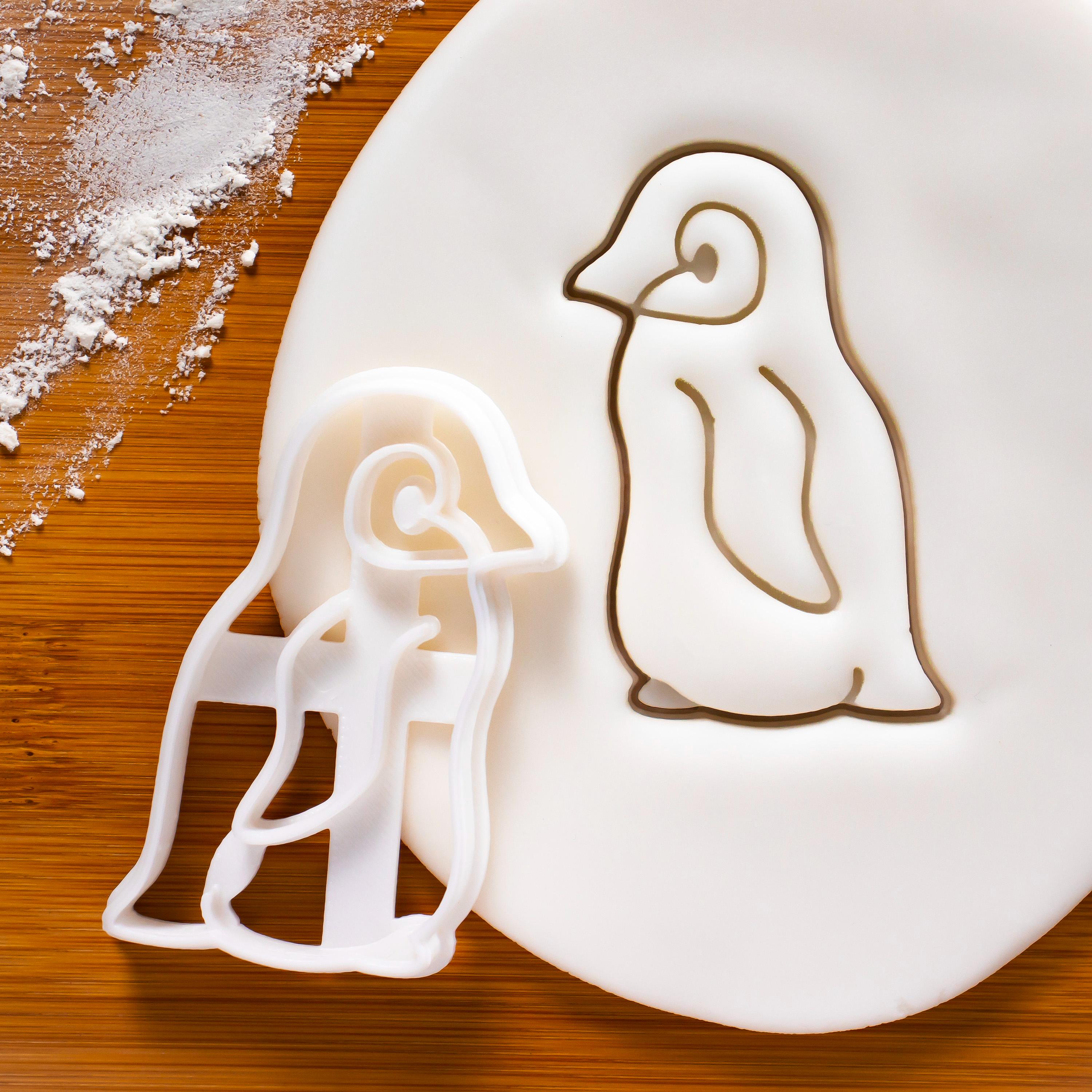 Baby Penguin Cookie Cutter: Winter Bird Holiday Baking Gift