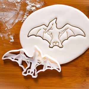 プテロダクティルス クッキーカッター | Bakerlogy ビスケットカッター 誕生日 恐竜パーティー 翼竜 飛行 爬虫類 アンティクウス 翼 ジュラ紀 絶滅