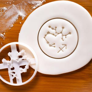 Sagittarius Zodiac Cookie Cutter: Astrology Horoscope Star Sign Birthday Constellation Baking Tool
