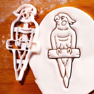 Cockatiel on Perch Cookie Cutter: Bird Themed Baking for Avian Lovers