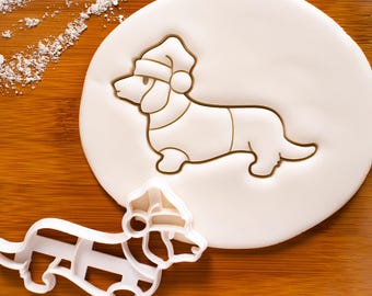 クリスマス ダックスフント クッキーカッター: セーターを着たサンタ帽子の犬、お祭りのお菓子