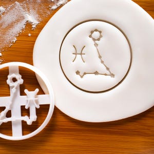 Pisces Zodiac Cookie Cutter: Astrology Horoscope Star Sign Birthday Constellation Baking Tool