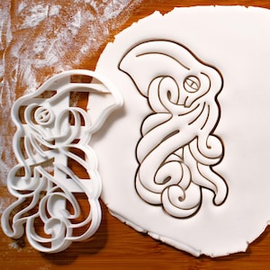 Cortador de biscoitos Kraken: design de monstro marinho lendário para confeitaria de mitologia e fantasia