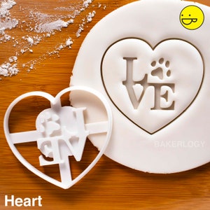 Philly LOVE with Paw print cookie cutter | Heart Shaped biscuit cutters puppy paws dog lover dogs foot prints feet footprint cat cats pup