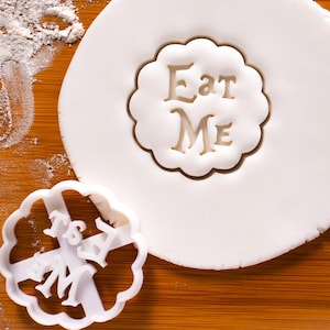 Eat Me cookie cutter - Alice Adventures in Wonderland themed tea party