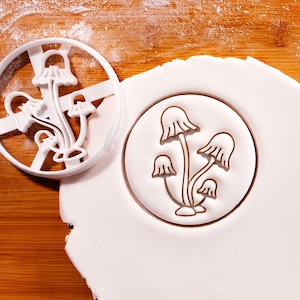 Mushroom Cookie Cutter: Whimsical Pixie Cap Fungi Design - Fantasy Baking