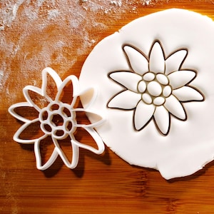 Kakform med edelweissblomma – Förhöj dina kakor med alpin charm!