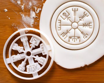 Runic Compass Cookie Cutter – Vegvisir Symbol Shape for Norse Mythology & Pagan Baking