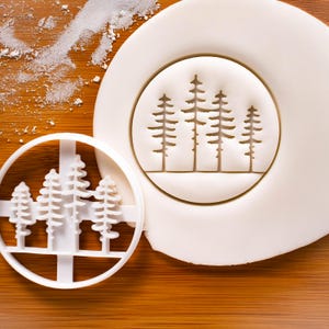 Pine Tree Forest-koekjesvorm: rustiek kerstfeest feestelijk