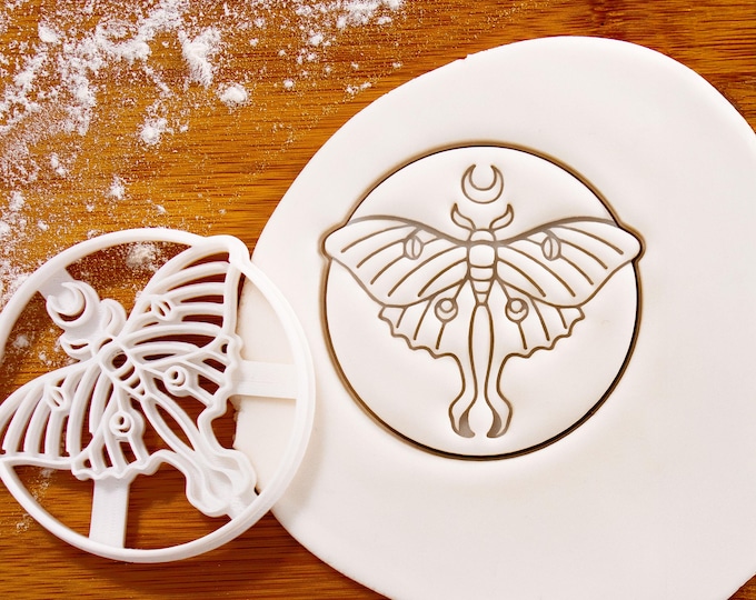 Luna Moth Cookie Cutter – Mystical Moon Insect Shape for Spiritual & Nature Baking