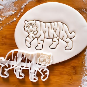 Tiger Cookie Cutter (Full-Body): Wild Cat Shape for Animal Parties & Wildlife Conservation Baking
