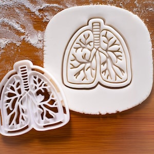 Lungs Cookie Cutter: Human Anatomy Design for Medical Students & Pulmonology Gifts
