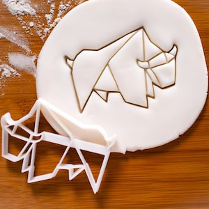 Origami Bull Cookie Cutter – Geometric Taurus Shape, Zodiac & Astrology Baking